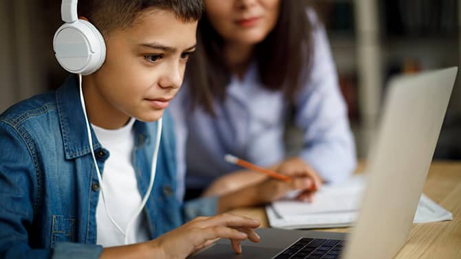 Internet Safety: Age-Based Guidelines for Kids and Teens
